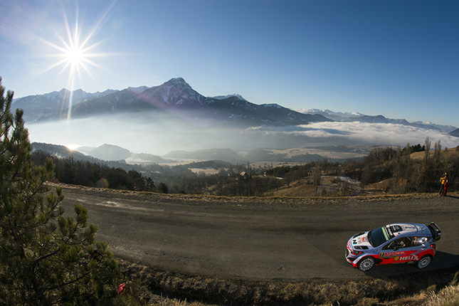 2015 시즌 WRC, 13라운드로 운영