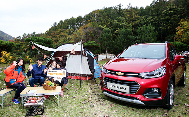 쉐보레 RV 오토캠핑으로 가을을 즐기자