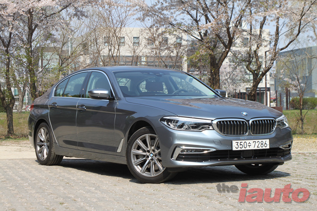 BMW 530e i퍼포먼스, 만나는 순간 즐거움의 연속