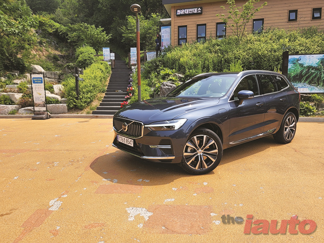 볼보 XC60 리차지 PHEV와 함께 떠나는 여유 시간
