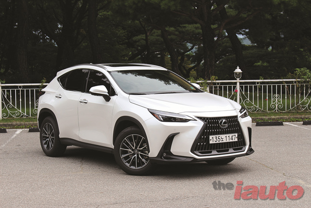 느낌있는 럭셔리 SUV, 렉서스 NX 450h PHEV