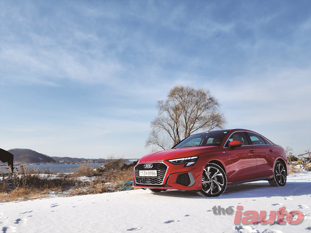 스포티한 감성을 보여준 아우디 A3 40 TFSI