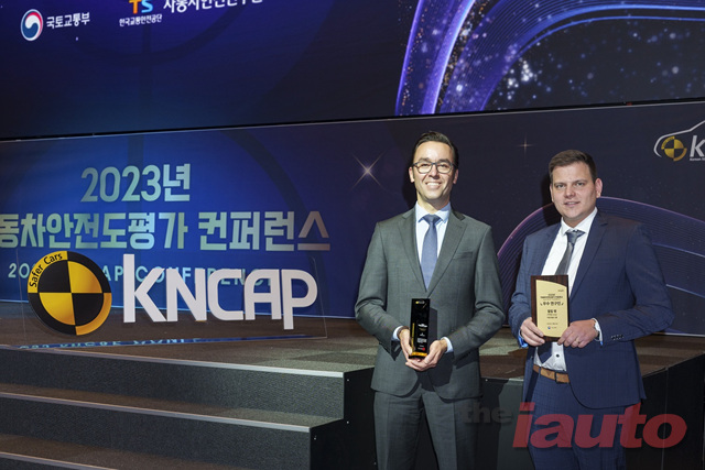 BMW코리아, 2023 자동차 안전도 평가서 BMW 뉴 i5 최우수 차량으로 선정