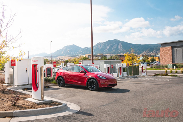 Tesla Korea, 오너 혜택 강화 일환으로 수퍼차저 가격 인하