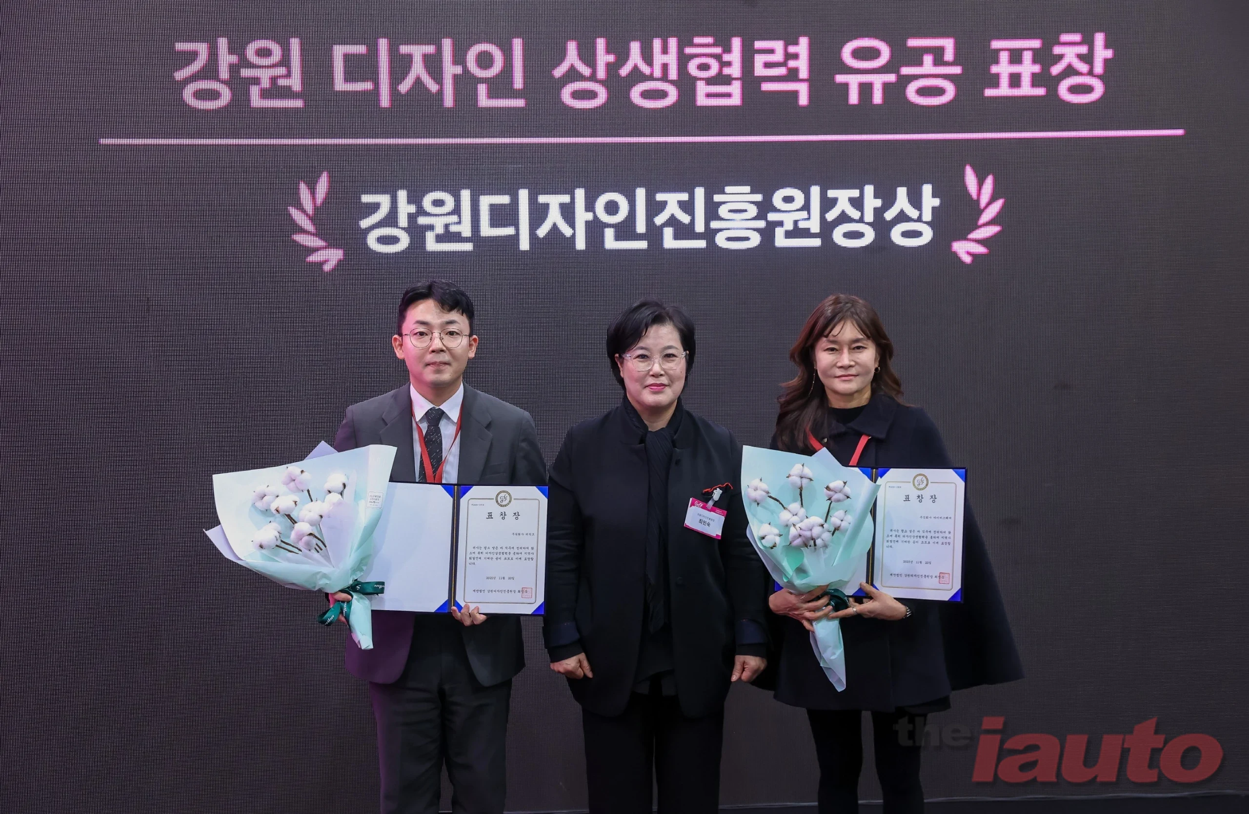 더픽트, AI·데이터 시각화로 강원디자인진흥원장 표창