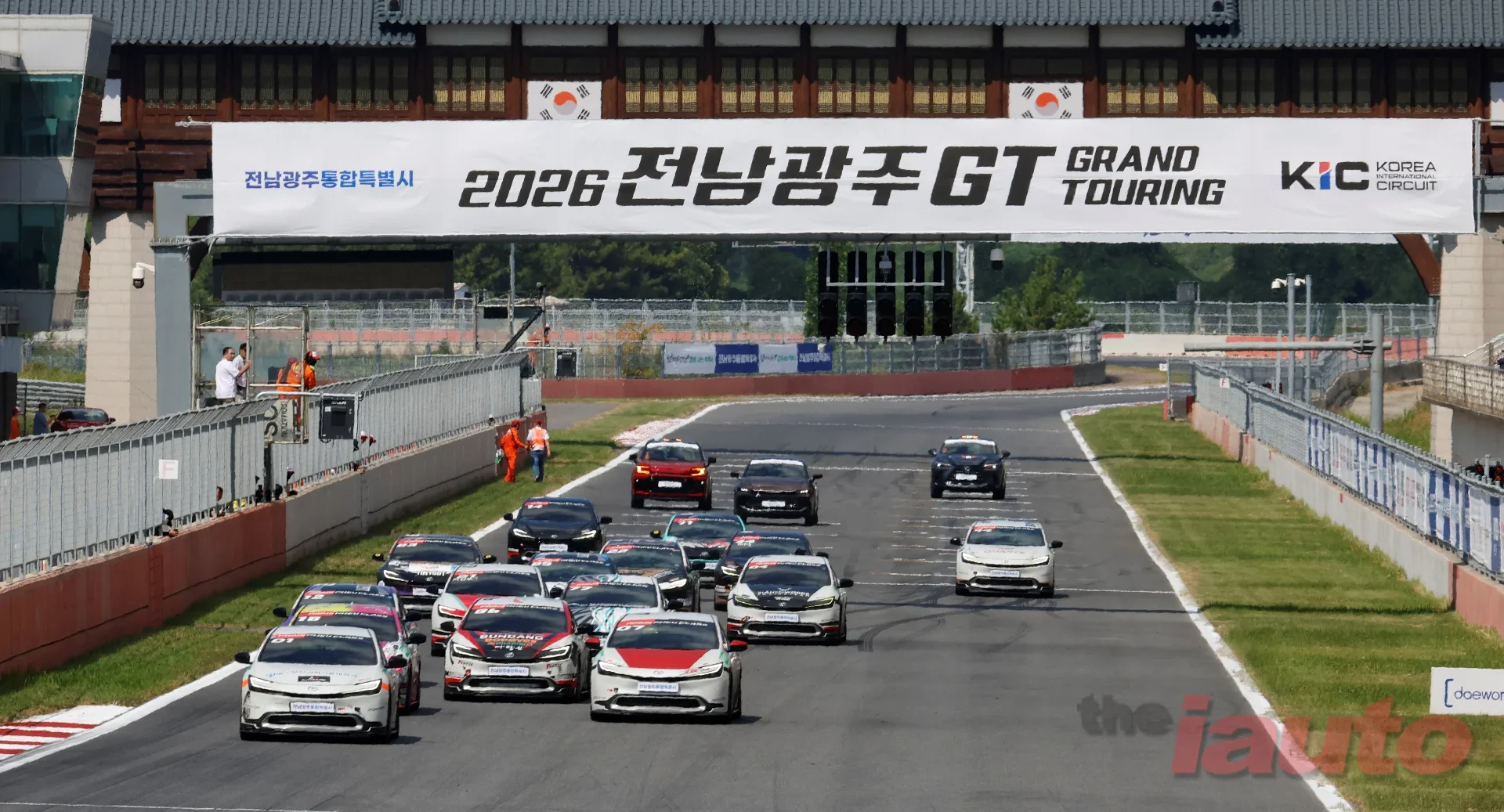 Article Main Banner